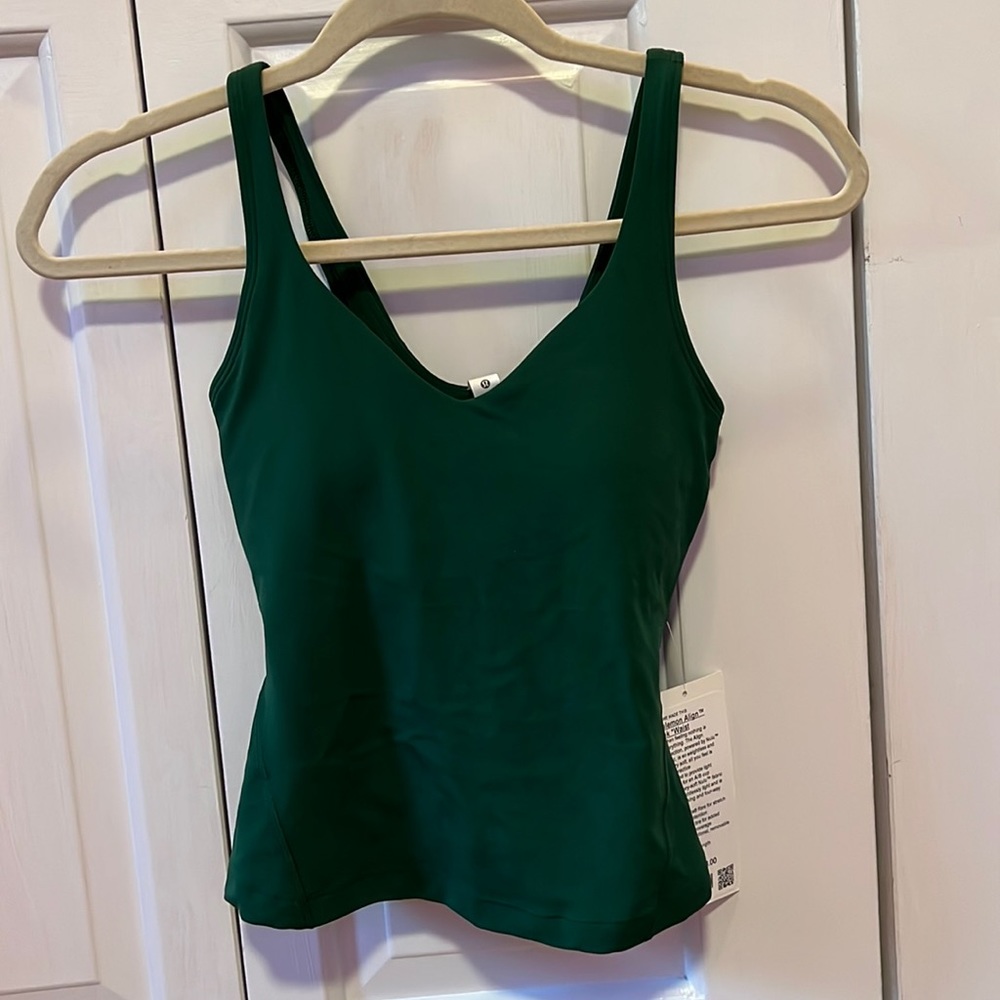 Lululemon brand new Align Tank waist. Evergreen color.